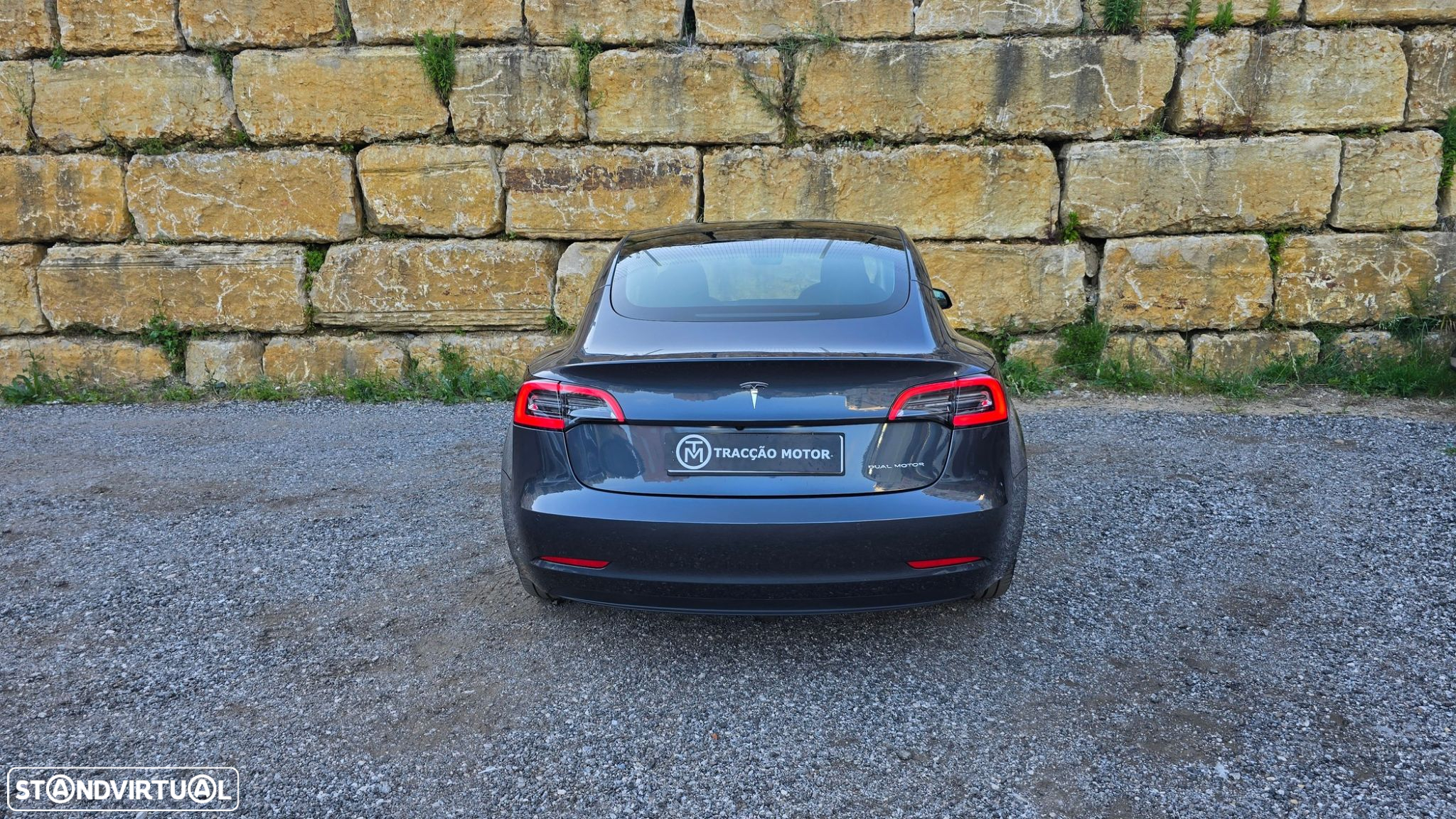 Tesla Model 3 - 6