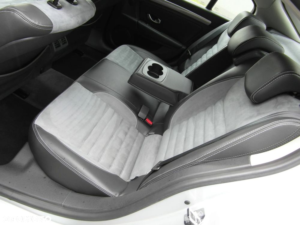 Renault Laguna ENERGY dCi 175 FAP Start & Stop GT - 35