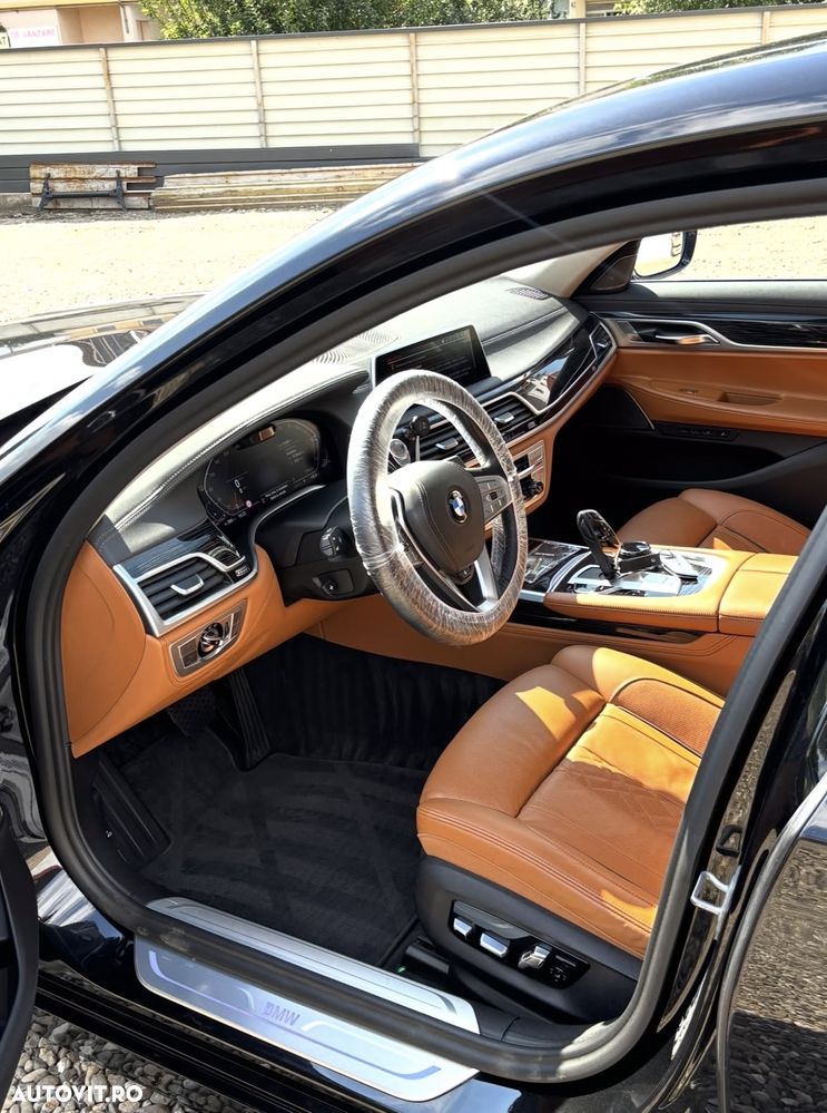 BMW Seria 7 - 2