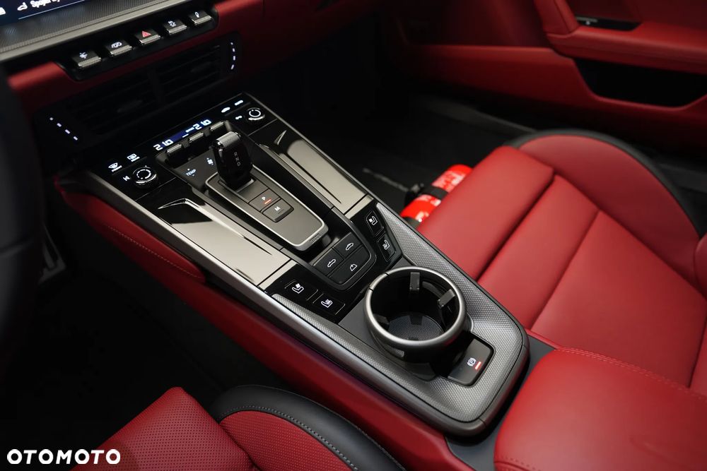 Porsche 911 Carrera S - 27