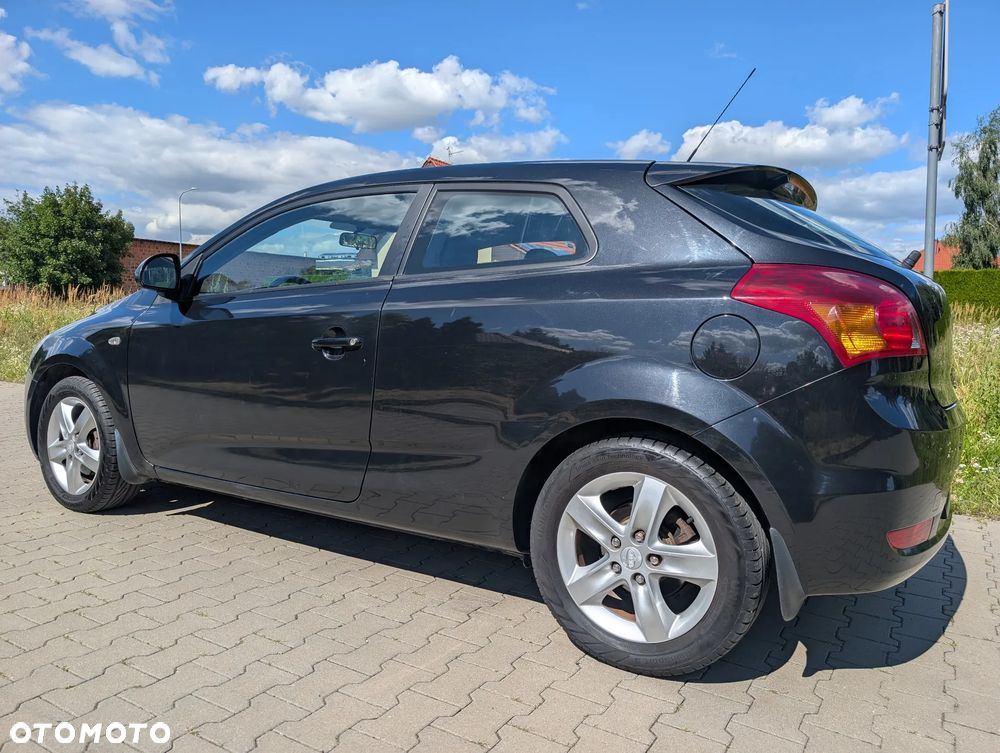 Kia Ceed 2.0 Optimum - 11