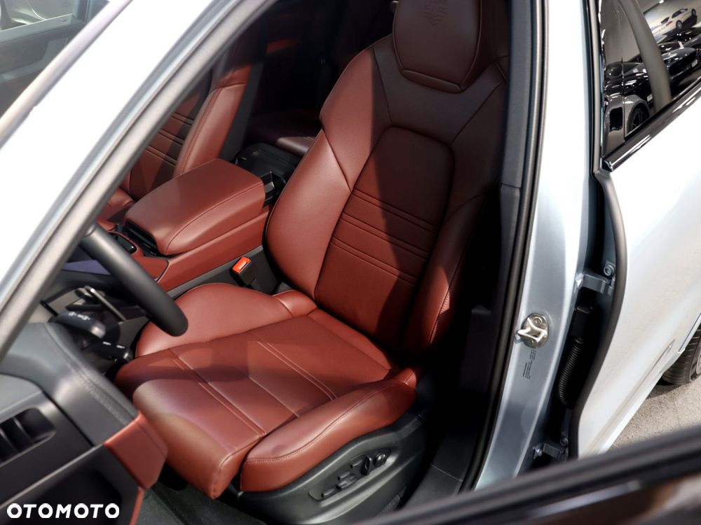 Porsche Cayenne S - 15