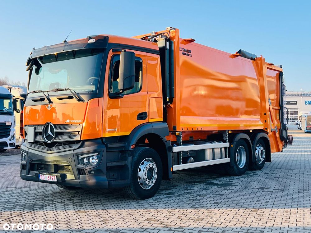 Mercedes-Benz Actros 2533 / 6x2 Śmieciarka / Zoeller Medium X2 / - 6