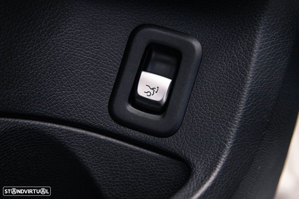 Mercedes-Benz C 220 d Station 9G-TRONIC AMG Line - 46