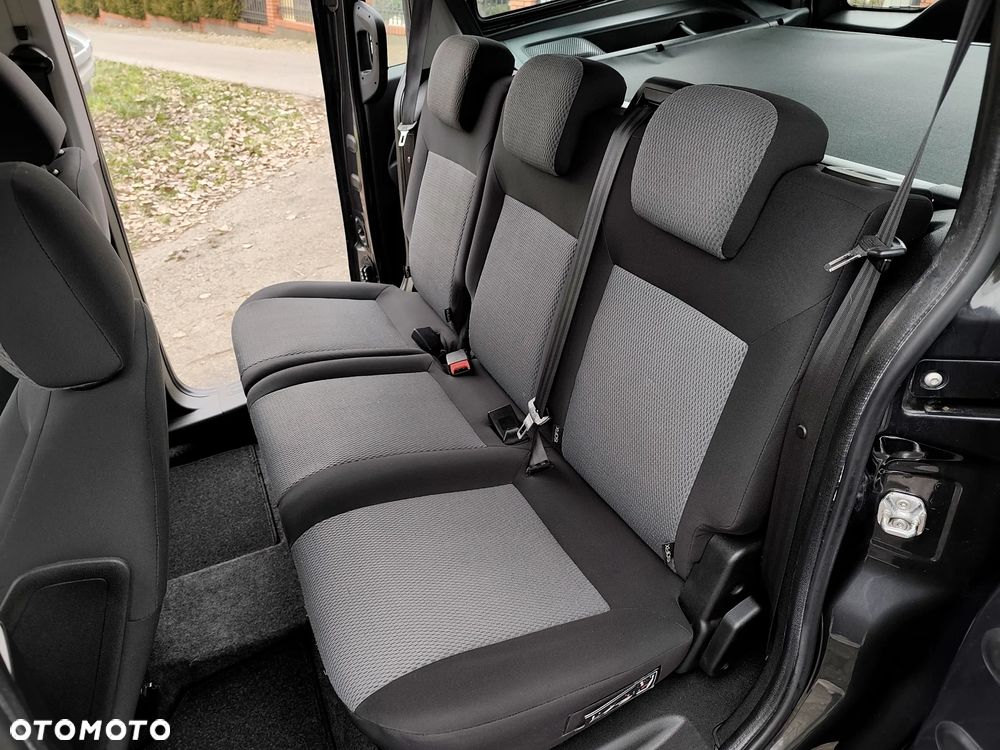 Fiat Doblo 2.0 16V Multijet Lounge - 16
