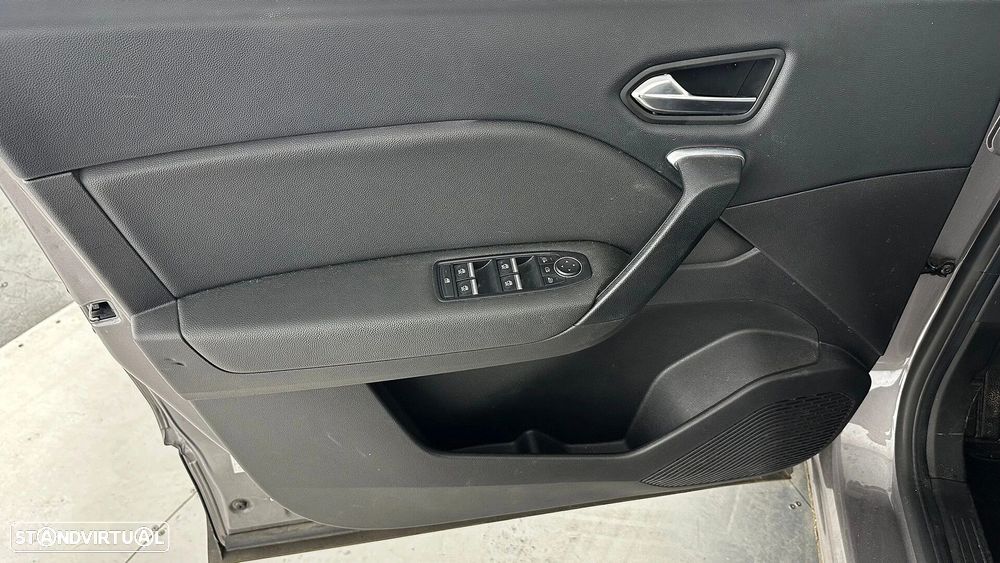 Renault Captur 1.6 E-Tech Plug-In Intens - 23