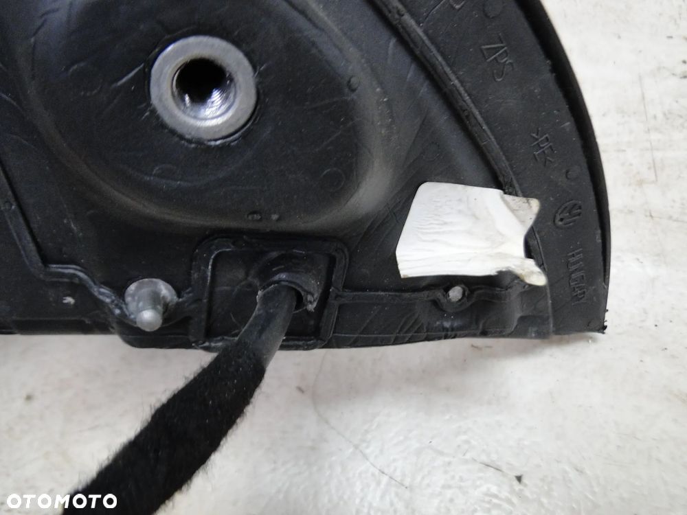 VW SCIROCCO LUSTERKO LEWE 9 PIN EUROPA - 7