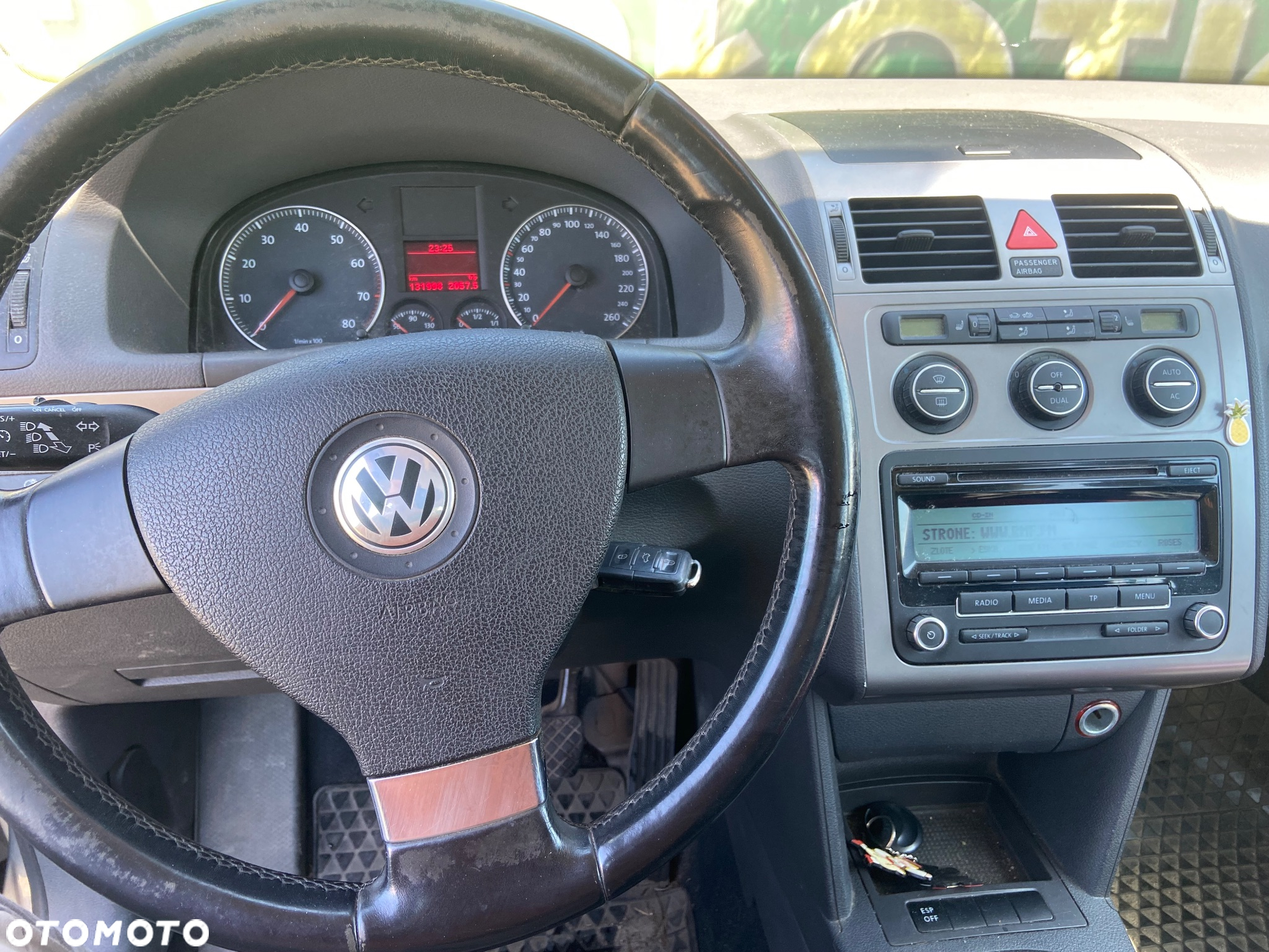 Volkswagen Touran 1.4 TSI Conceptline - 6