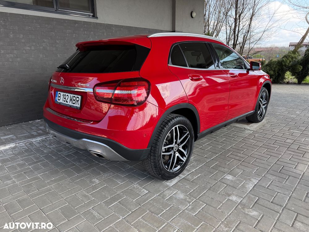 Mercedes-Benz GLA 200 d 4MATIC Aut. - 14