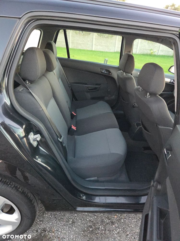 Opel Astra - 31