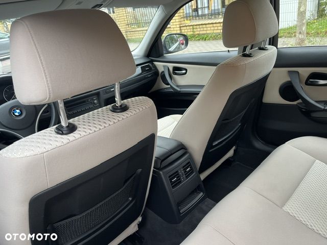 BMW Seria 3 - 8