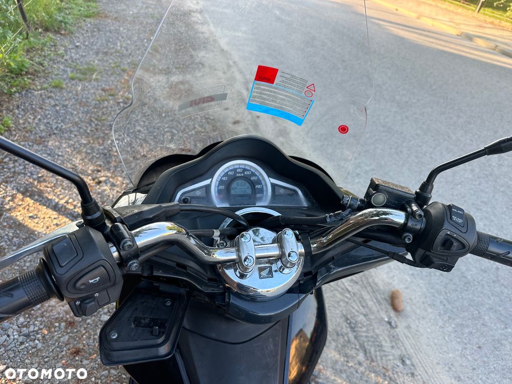 Honda PCX - 7