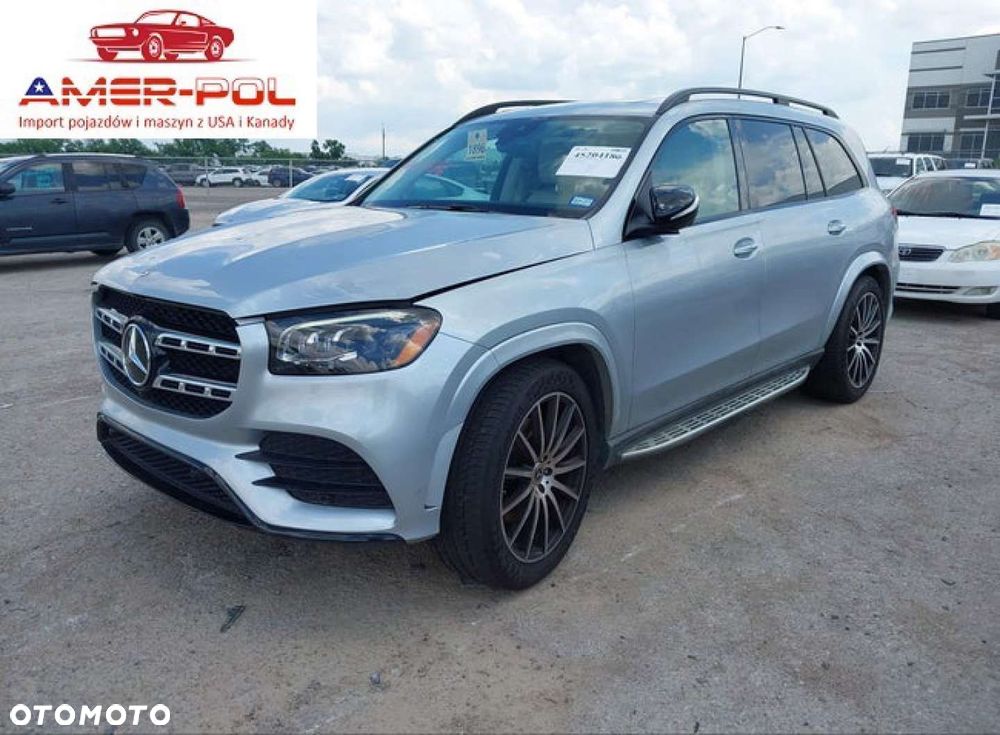 Mercedes-Benz GLS - 1