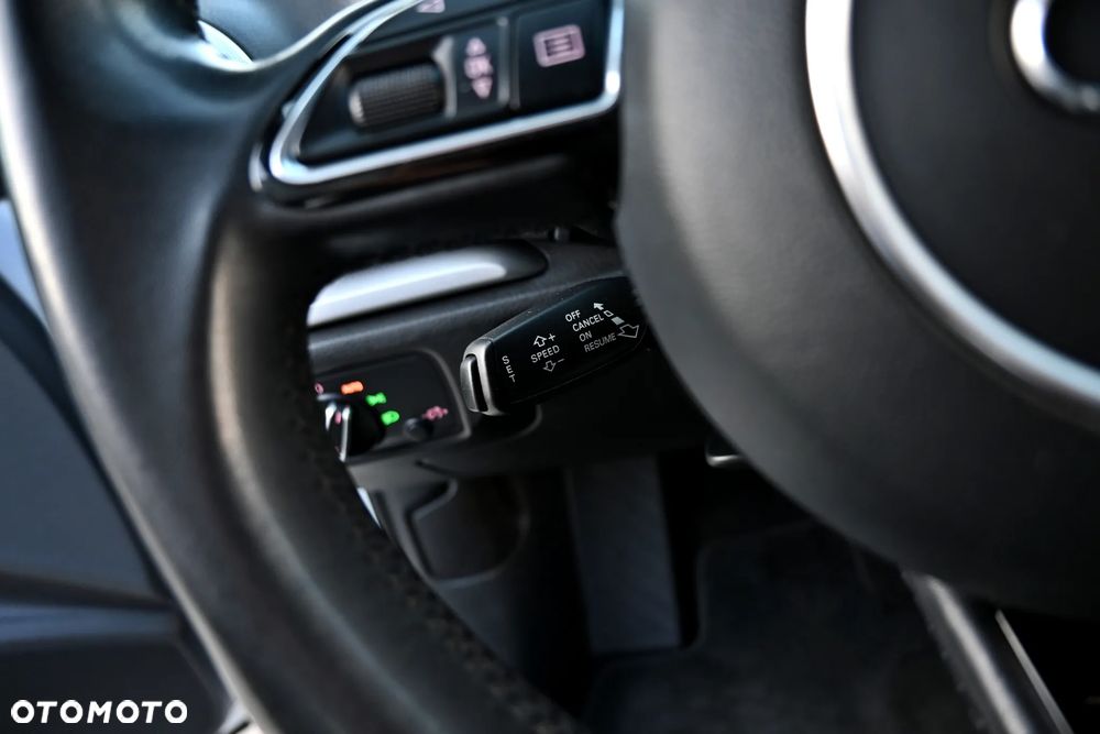 Audi A3 Sportback 2.0 TDI (clean diesel) quattro S tronic S line Sportpaket - 37
