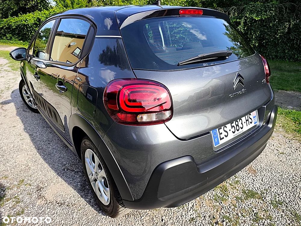 Citroën C3 Pure Tech 82 SHINE - 25