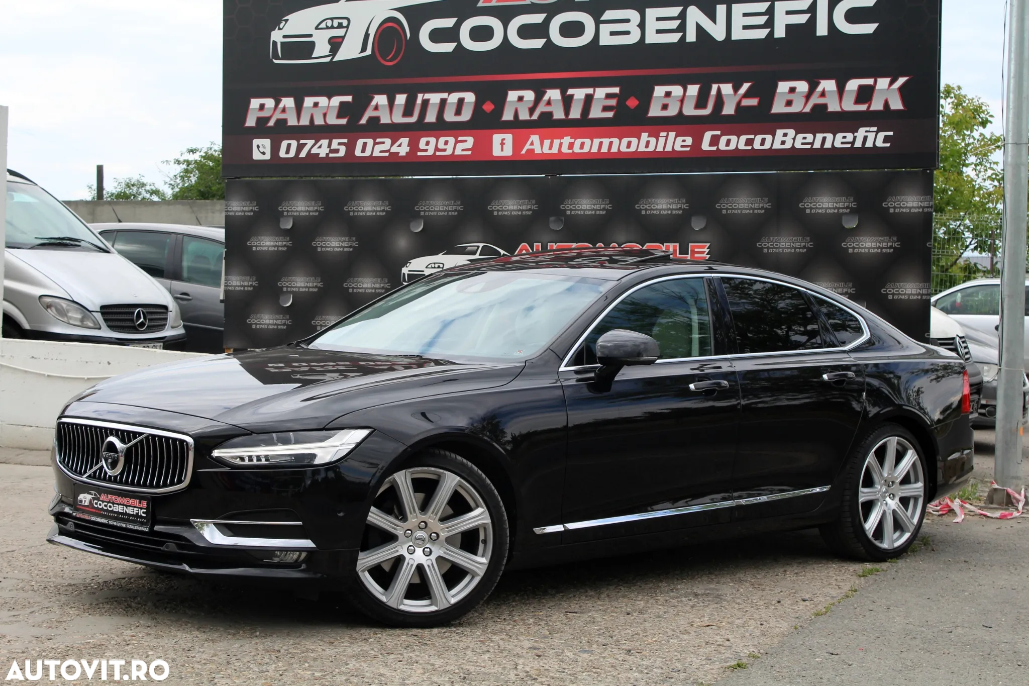 Volvo S90 D5 AWD Geartronic Inscription - 4
