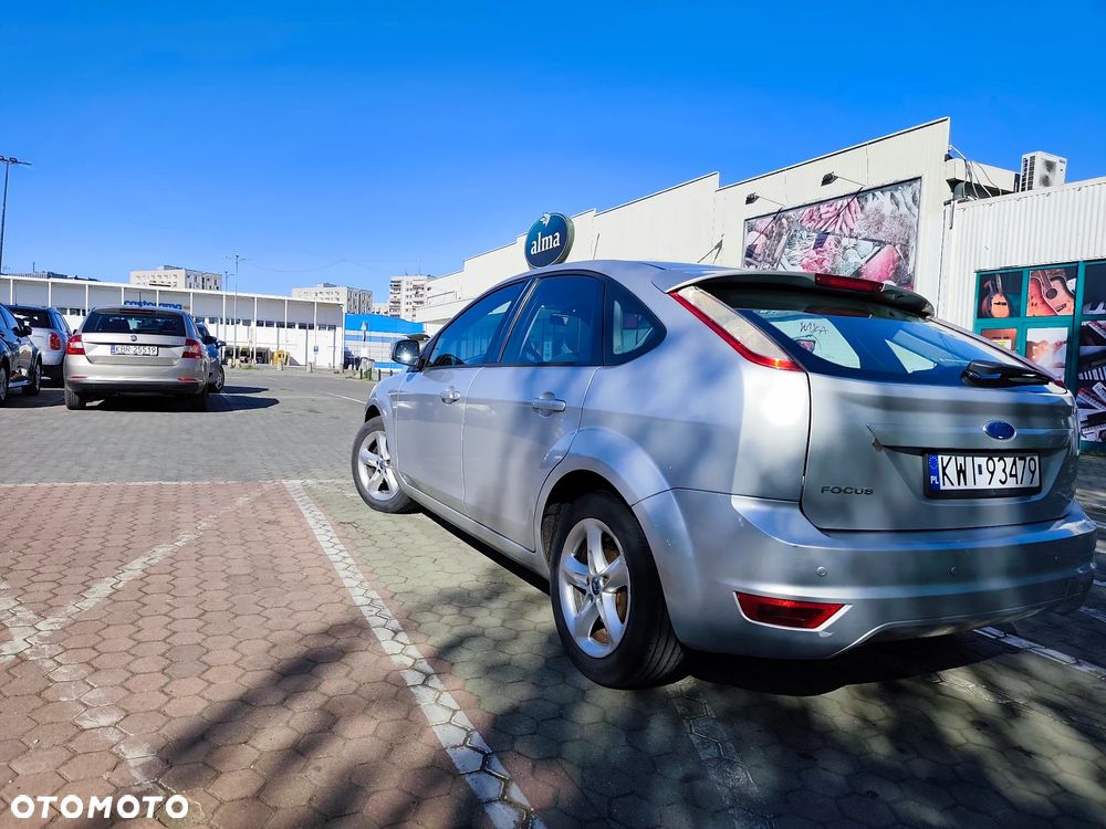 Ford Focus 1.6 Trend - 3