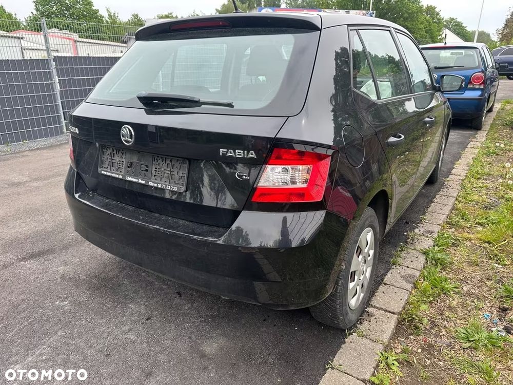 Skoda Fabia - 5