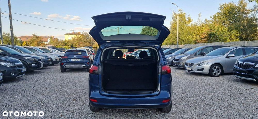 Opel Zafira - 9