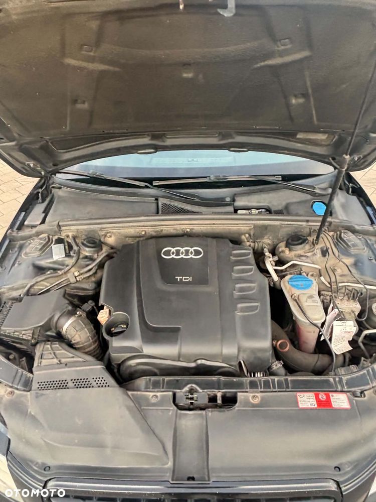 Audi A4 Limousine - 7