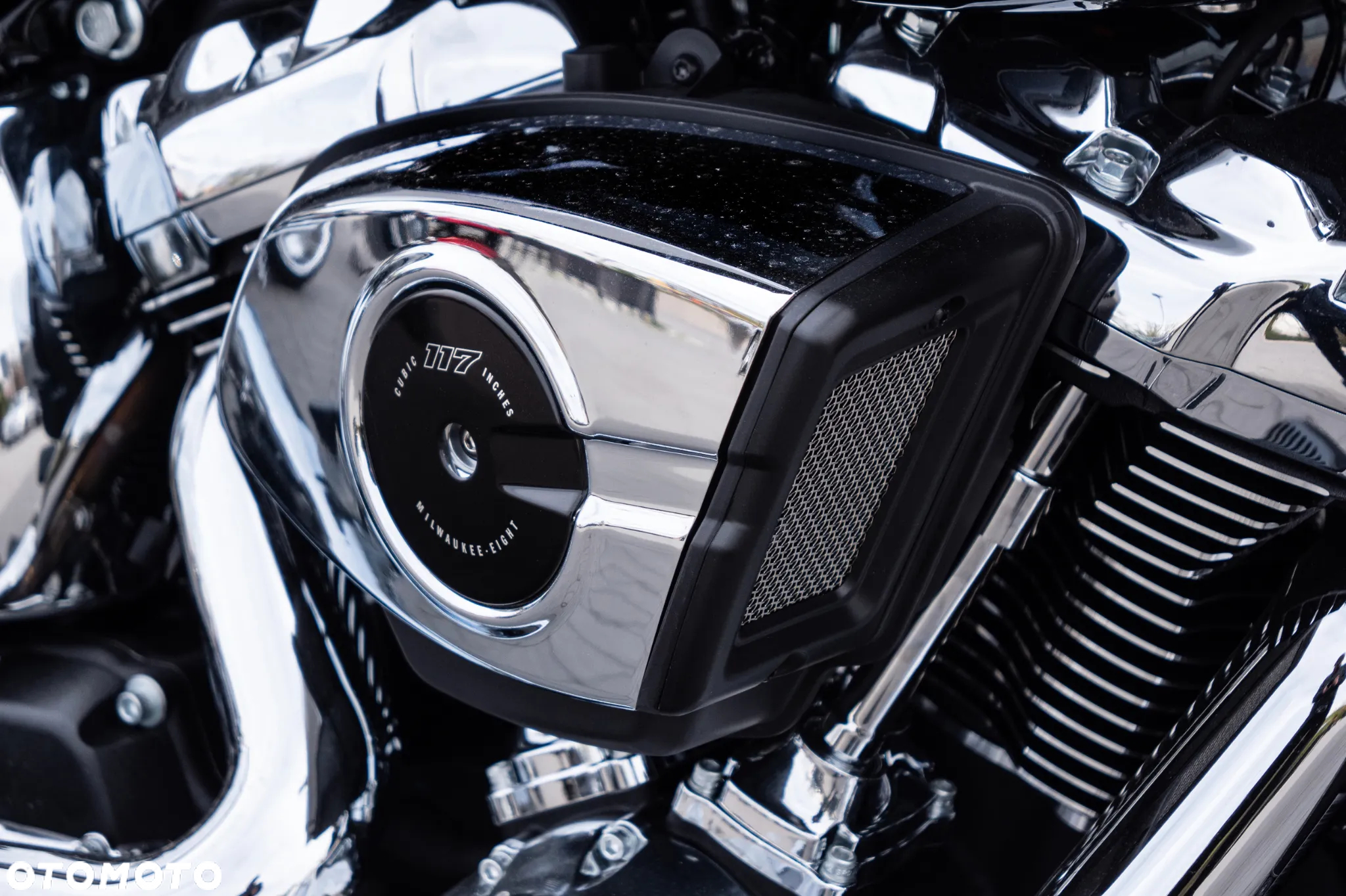 Harley-Davidson Softail Breakout - 10