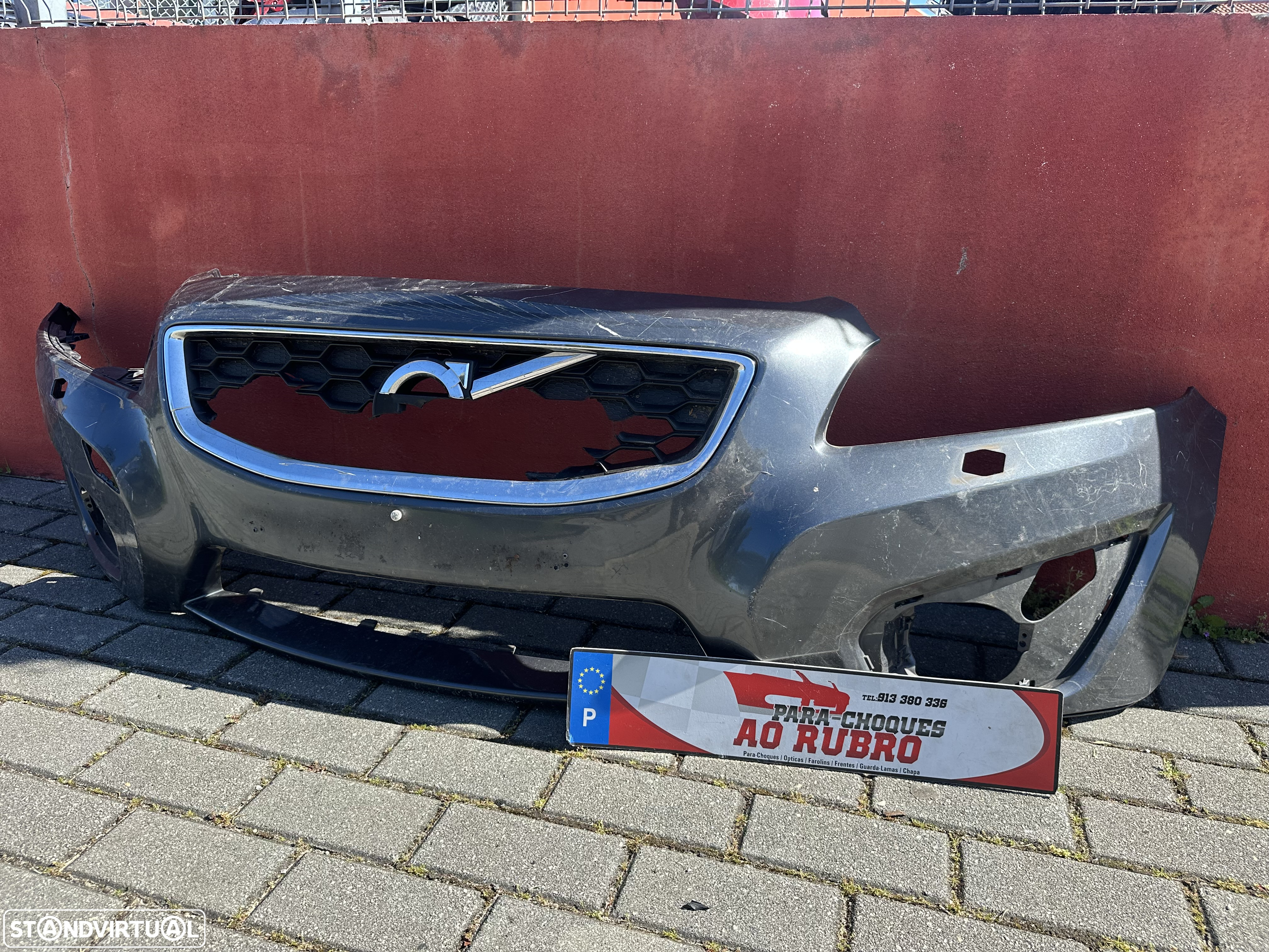 Parachoque volvo c30 - 3