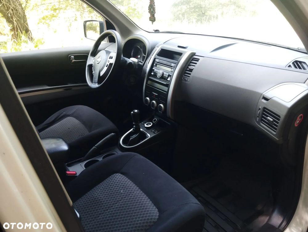 Nissan X-Trail 2.0 dCi 4x4 DPF Platinum - 8