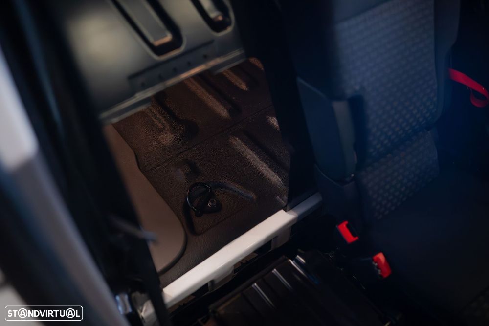 Ford Transit Connect 230 L1 LKW Trend - 33