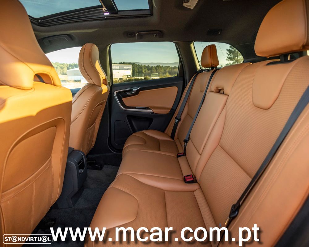 Volvo XC 60 D3 Geartronic Summum - 11
