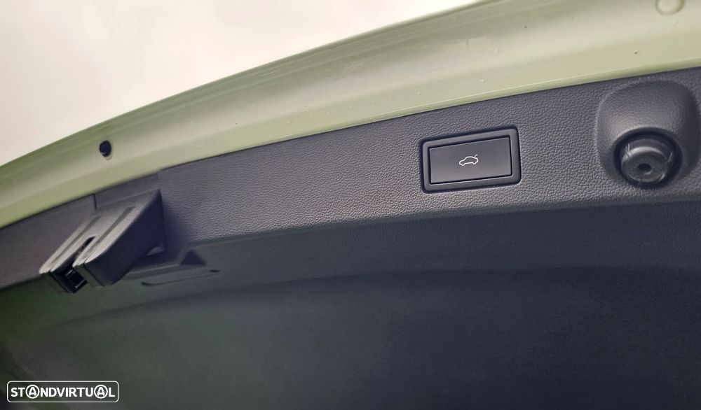 VW Arteon 2.0 TDI R-Line DSG - 43