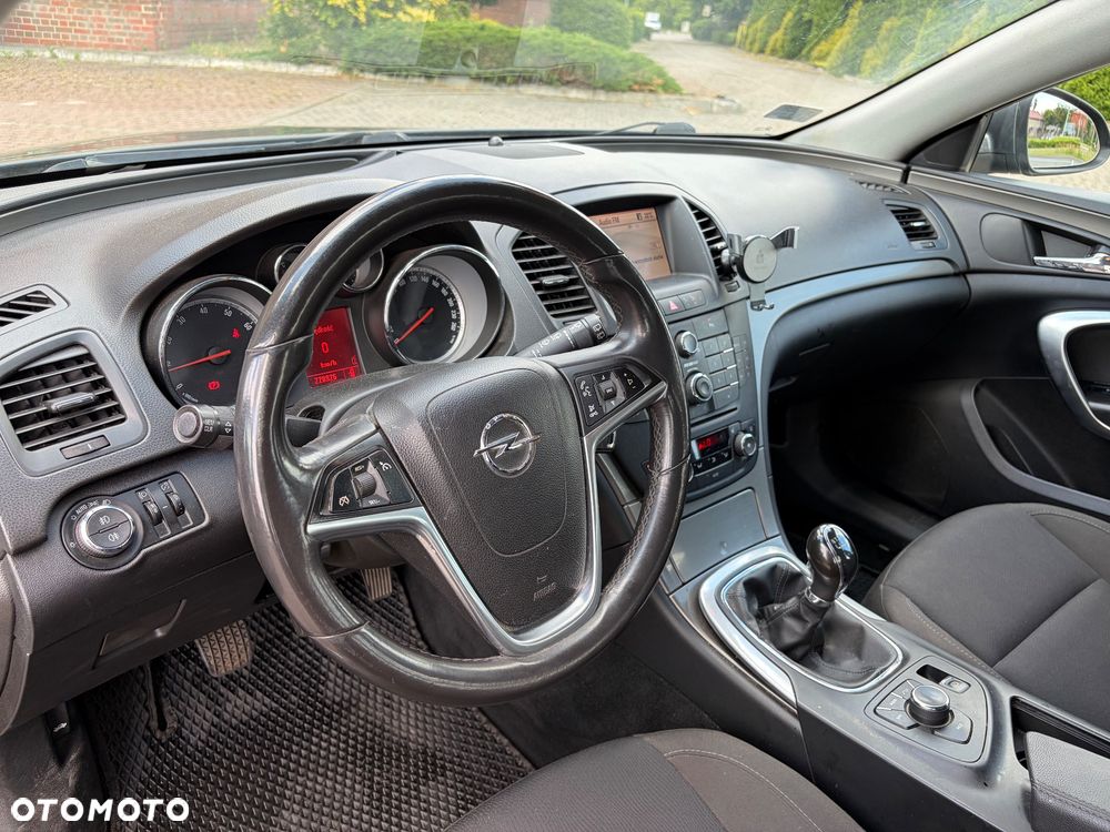 Opel Insignia 1.8 Cosmo - 29