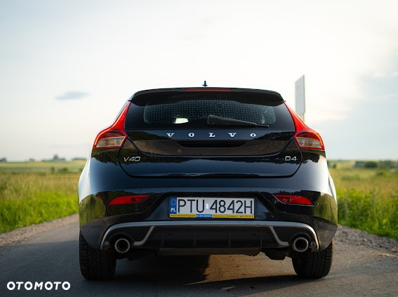 Volvo V40 D4 Drive-E R-Design Momentum - 5