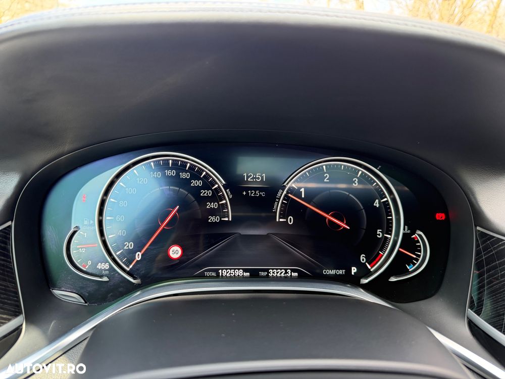 BMW Seria 7 740d xDrive - 15