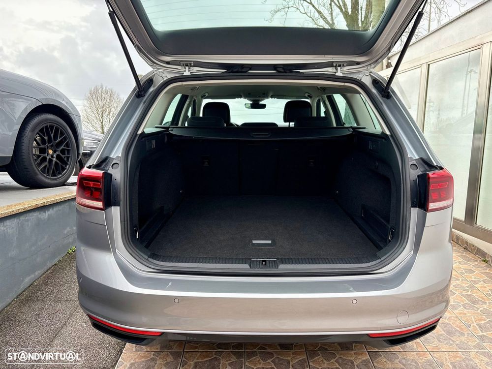 VW Passat Variant 2.0 TDi Elegance DSG - 5