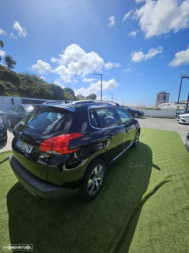 Peugeot 2008 - 1