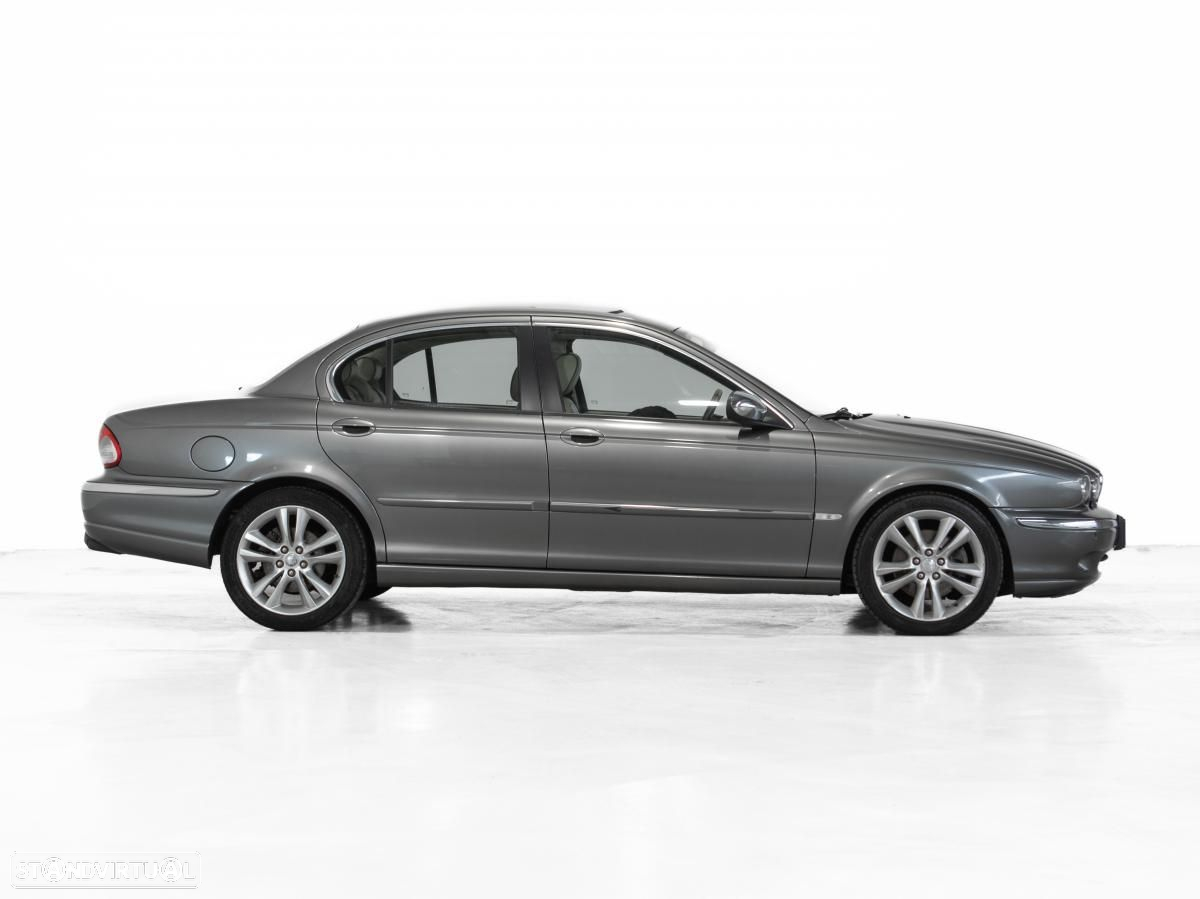 Jaguar X-Type - 2