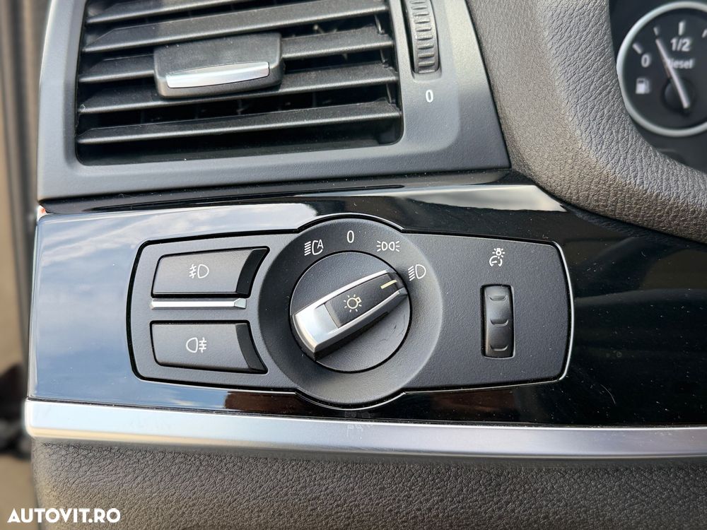BMW X3 xDrive20d Aut. - 12