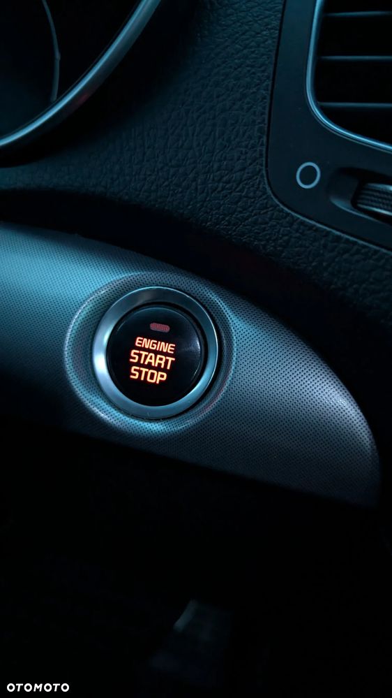 Kia Sorento 2.2 CRDI XL 7os - 18