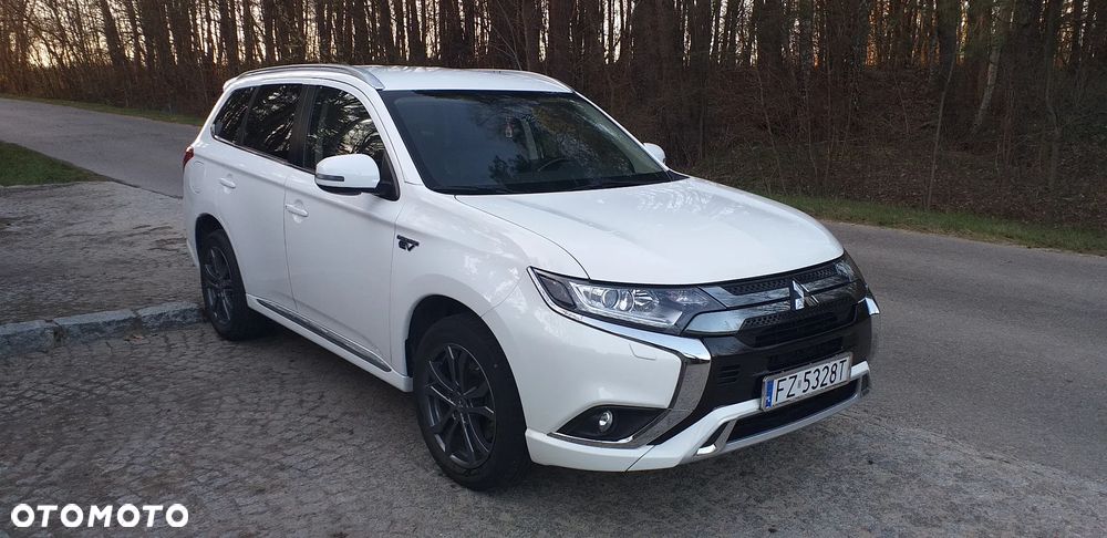 Mitsubishi Outlander ver-phev-intense-plus - 1