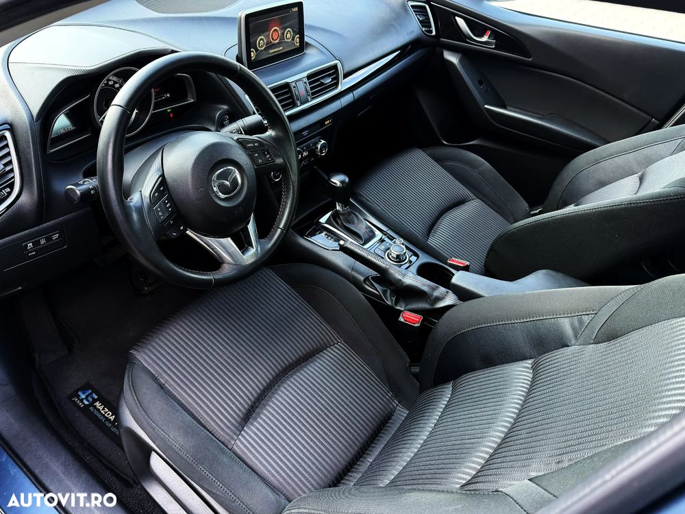 Mazda 3 G120 AT Revolution - 3