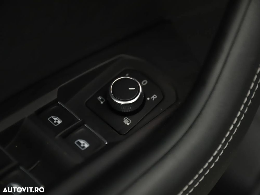Volkswagen Touareg 3.0 V6 TDI SCR 4Motion Automatik R-Line - 22