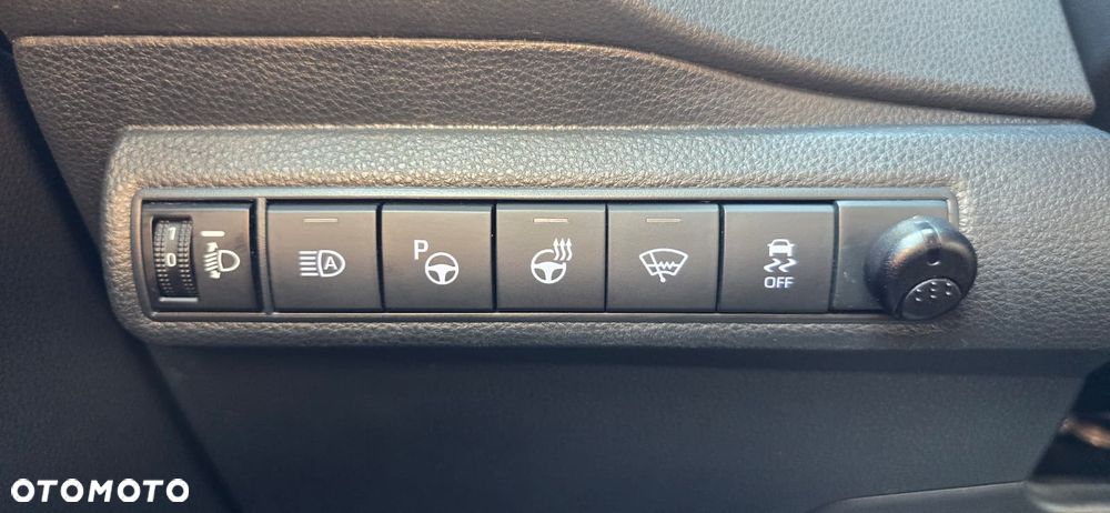 Toyota Corolla - 16