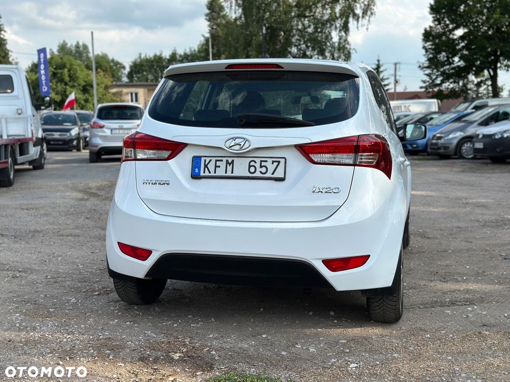 Hyundai ix20 1.4 blue Comfort - 8