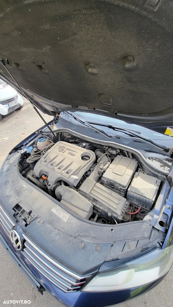 Volkswagen Passat 2.0 TDI DSG Highline - 22