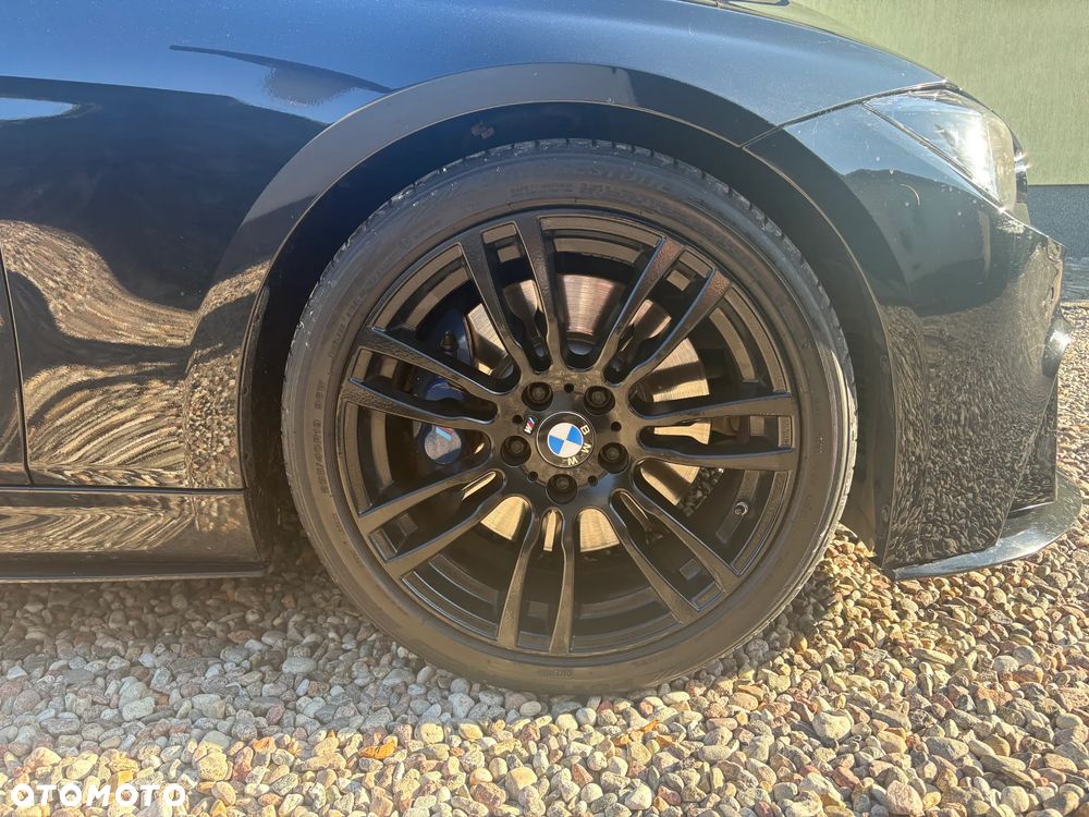 BMW Seria 3 335i Luxury Line - 19