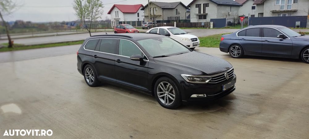 Volkswagen Passat - 11