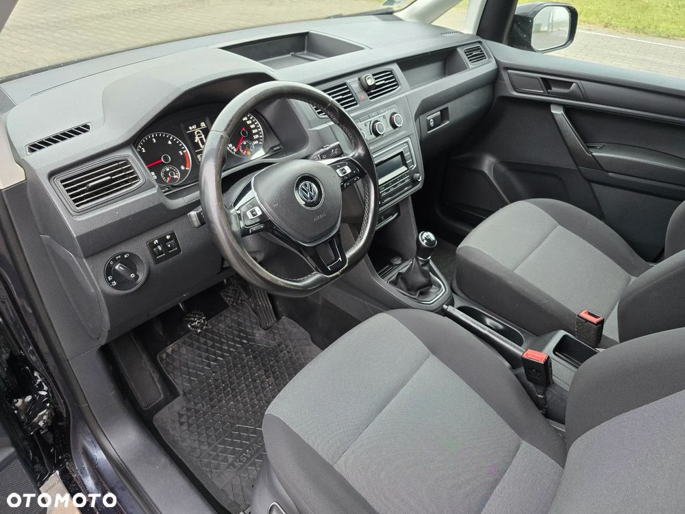 Volkswagen Caddy - 10