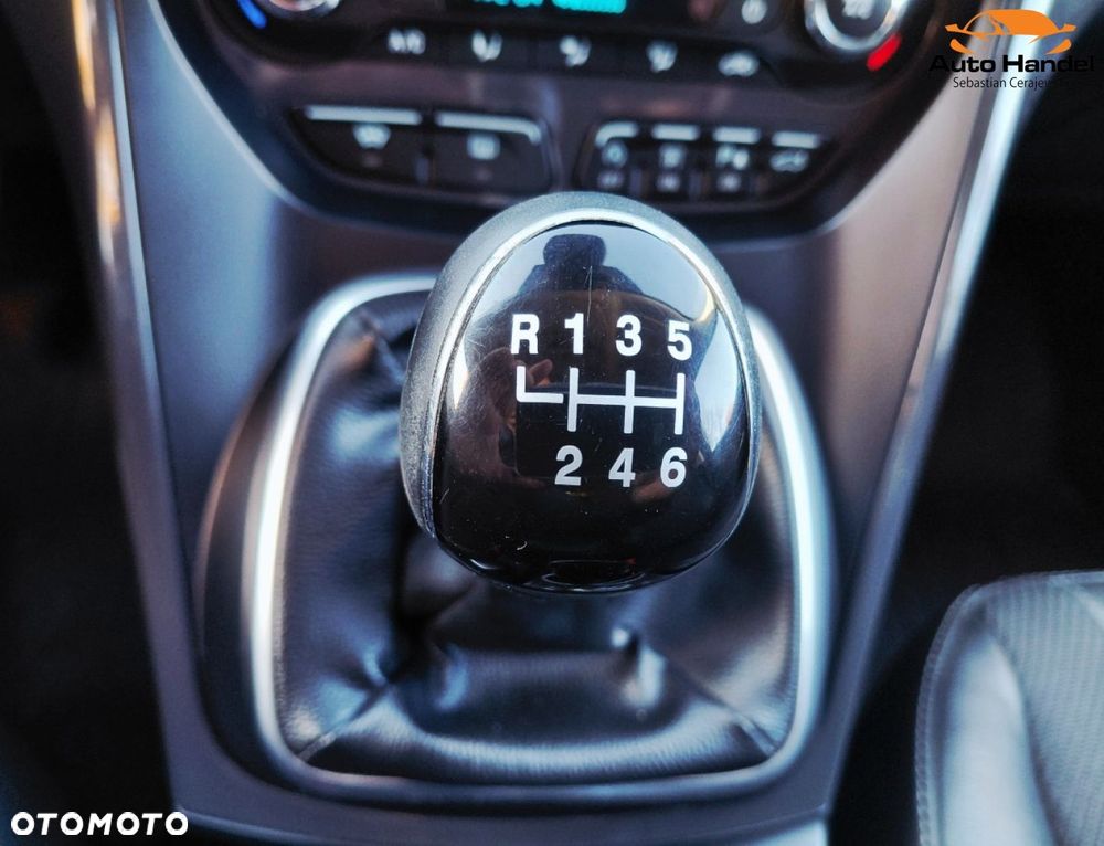 Ford Kuga 1.5 EcoBoost 2x4 Individual - 41