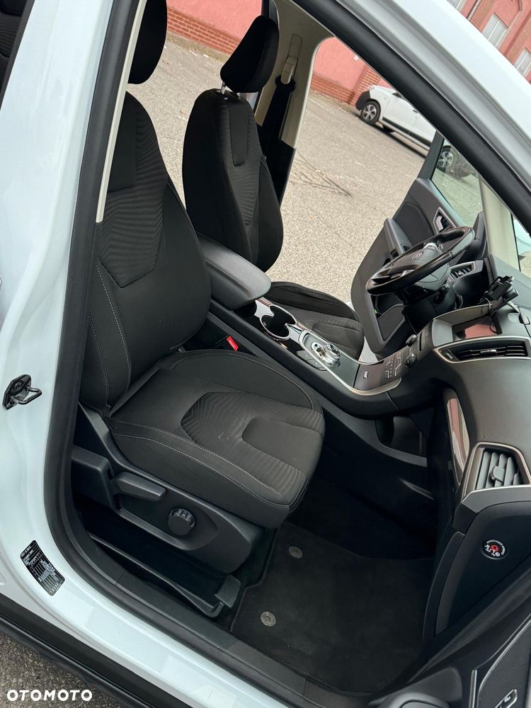 Ford S-Max 2.0 TDCi Trend PowerShift - 36