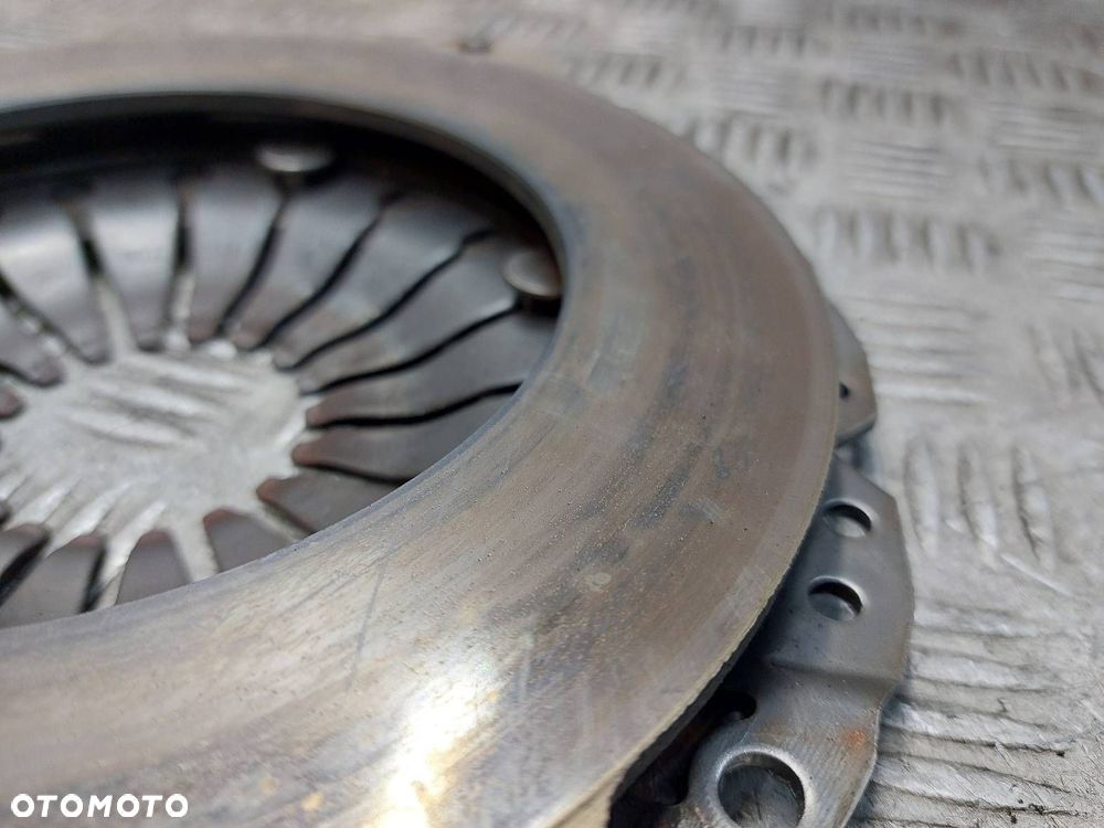 SPRZĘGŁO TARCZA + DOCISK + ŁOŻYSKO OPOROWE OPEL ASTRA G 1.7 CDTI - 7